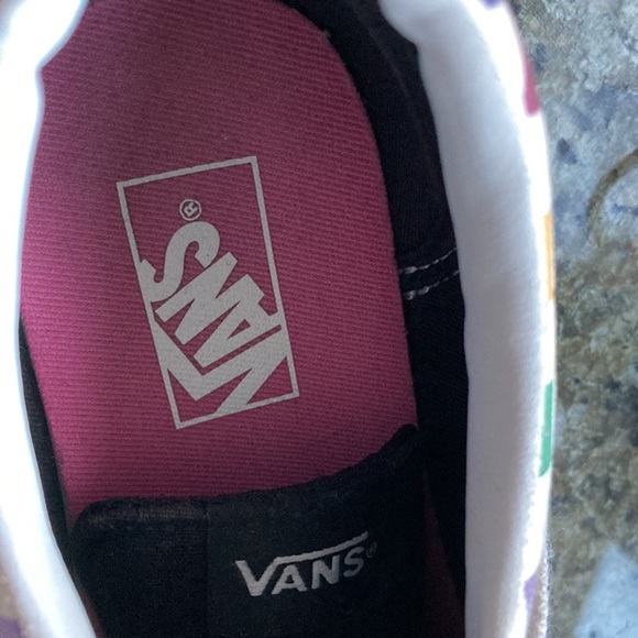 Vans multi colored checkered size 5 - Picture 4 of 4